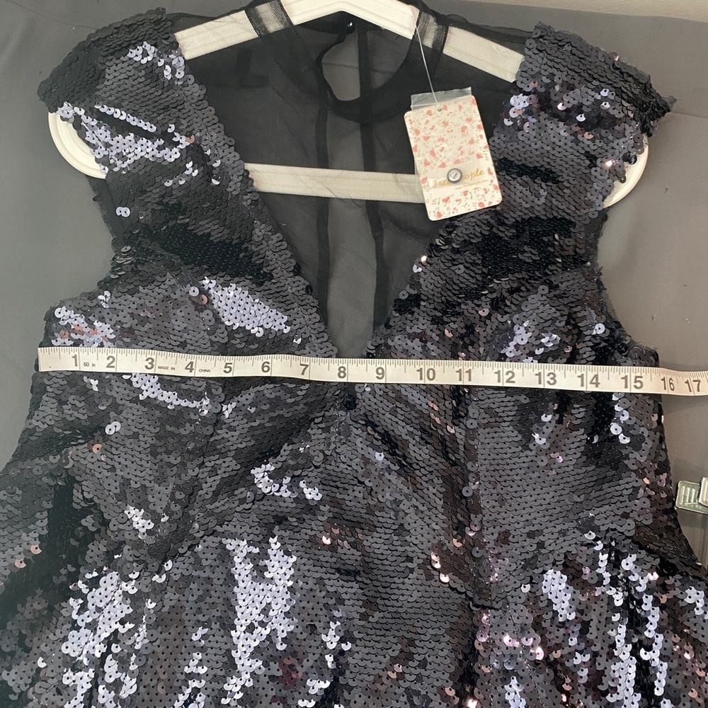 Free People Dance Til Dawn Black Sequined Mini Dress Size Small NWT (runs big) - Picture 8 of 10